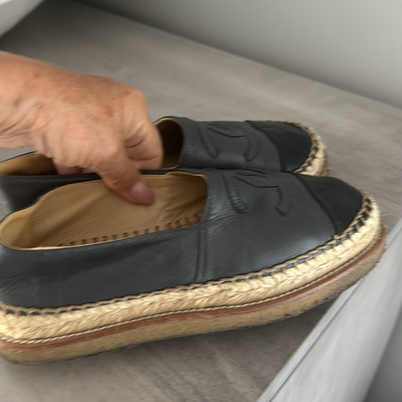 Authentic shoes - Picture 5 of 6